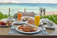 Fiesta Americana Villas Cancún - breakfast