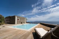 Nalo Suites & Villas - Swimmingpools