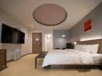 hotel suop 新葛駅周辺のホテル