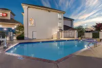 Best Western Plus Southpark Inn  Suites - 3 Sao