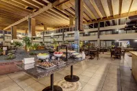 Riverside Hotel & Conference Center - Wifi