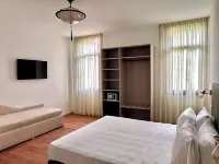 Casanova Hideaway - Homestay