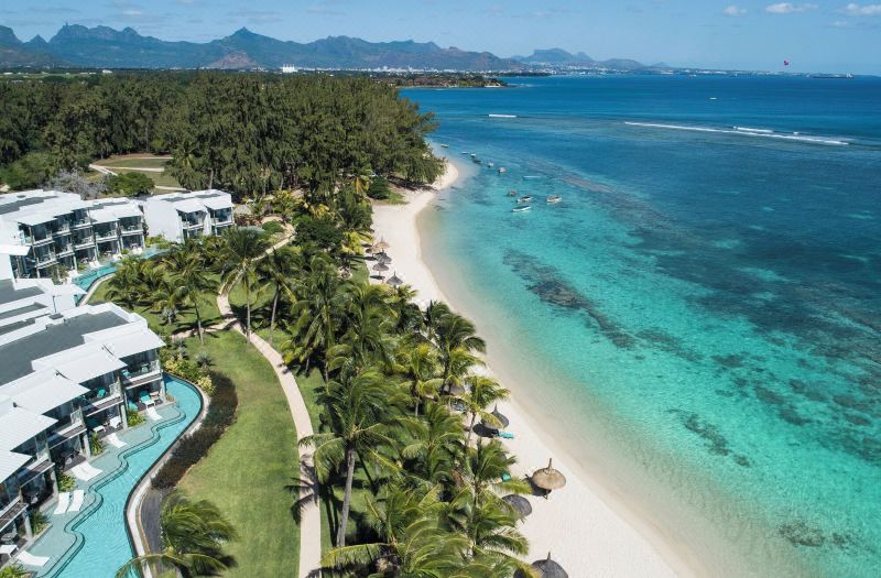 Victoria Beachcomber Resort & Spa photo 2