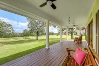 On 174 Acres! Ranch House in Colorado County - Wifi