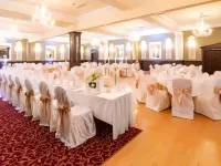 Seven Oaks Hotel - Bữa sáng