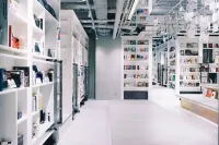 บุ๊ค แอนด์ เบด โตเกียว ชินไซบาชิ -  โฮสเทล