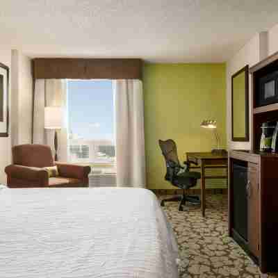 Hilton Garden Inn Saskatoon Downtown Rooms