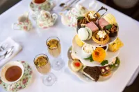 Huntingdon Hotel and Suites - breakfast