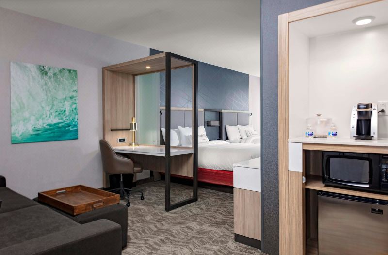 SpringHill Suites Kansas City Plaza