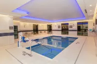 Hampton Inn & Suites by Hilton Irving Hwy 183 - Pools