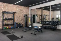Hotel Avail Rogers, Tapestry Collection by Hilton - Gym