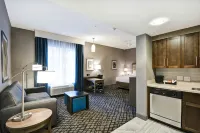 底特律沃倫Homewood Suites by Hilton - 健身室/gym room