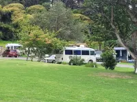 Dickson Holiday Park - ที่มีที่จอดรถ