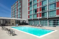 Courtyard Columbia Downtown at USC - Pools