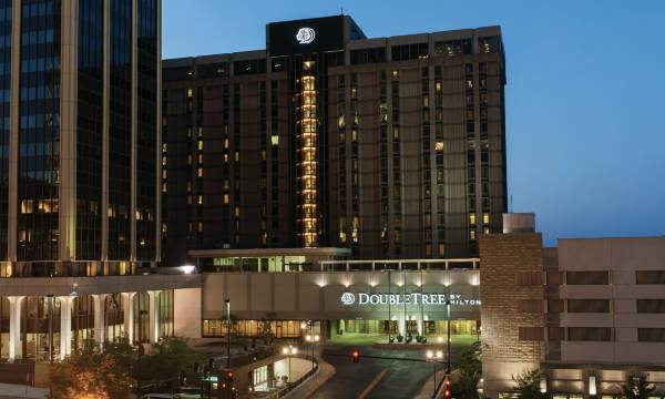 DoubleTree by Hilton Hotel Omaha Downtown