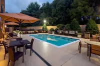 Courtyard Winston-Salem Hanes Mall - Swimmingpools