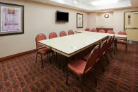 Hampton Inn Fairmont - Bintang 2