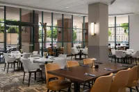 Embassy Suites by Hilton Lincoln - Frühstück