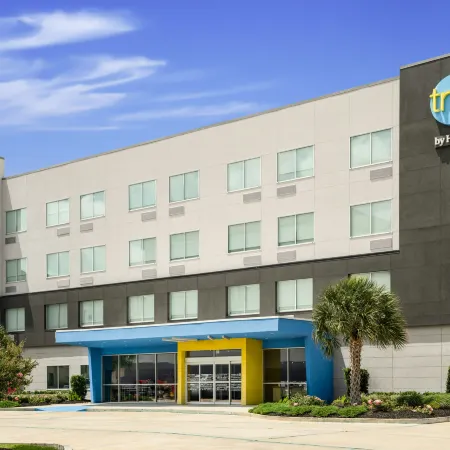 Tru by Hilton Lake Charles