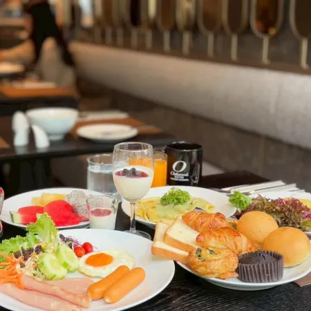 Oakwood Suites Tiwanon Bangkok
