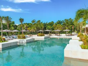 Family Selection at Grand Palladium Kantenah Resort & Spa - All Inclusive