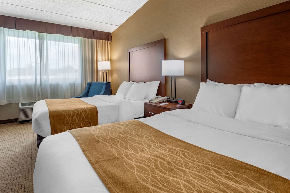 Comfort Inn Lancaster County North