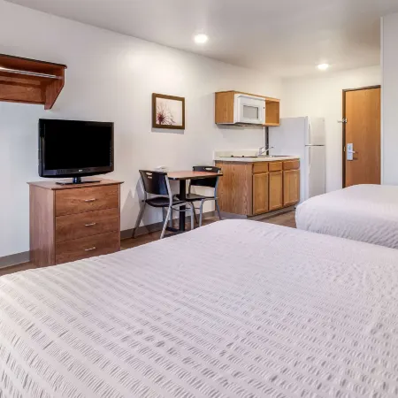 WoodSpring Suites Houston Baytown