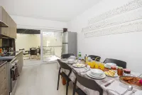 Summer Breeze 3 Bedroom Maisonette.