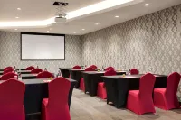 Ramada Encore by Wyndham Muscat Al-Ghubra - con vista montagne