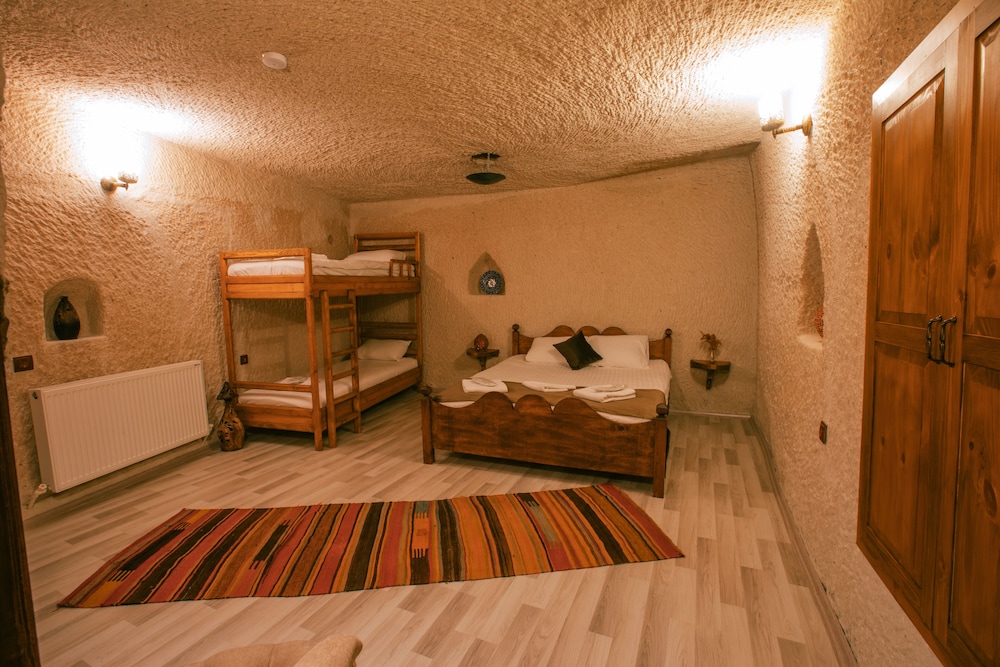 Mia Cappadocia Cave Hotel