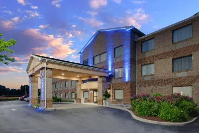 Holiday Inn Express Pocomoke City  호텔