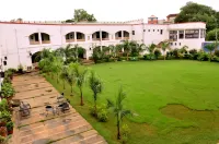MPT Hotel Bharhut Hotels near Online