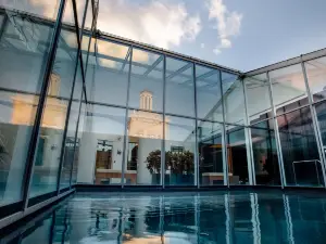 Top 10 4-Star Select Hotels in Riga