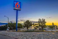 Motel 6 Red Bluff, CA Hotel di Red Bluff