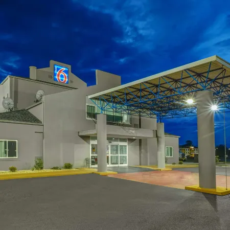 Motel 6 Montgomery, Al - Airport