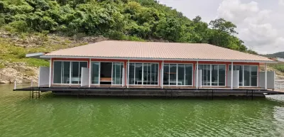 Chomtawan Raft Hotels near Erawan National Park