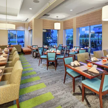Hilton Garden Inn Toronto-Oakville