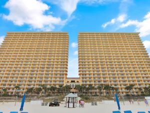 Calypso Resort and Towers by Book That Condo