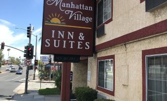 Manhattan Inn & Suites
