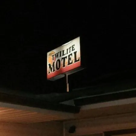 Twilite Motel & RV Park