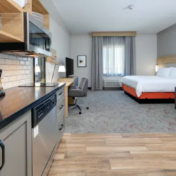 Candlewood Suites DFW WEST - HURST by IHG