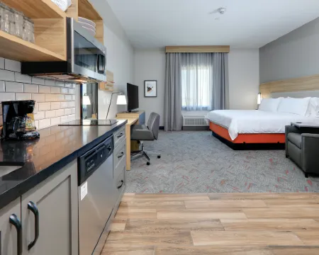 Candlewood Suites DFW WEST - HURST by IHG Hoteles en Hurst