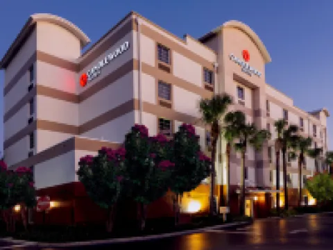 Candlewood Suites FT. LAUDERDALE AIRPORT/CRUISE by IHG Hotels near Riverwalk Fort Lauderdale