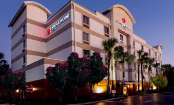 Candlewood Suites FT. LAUDERDALE AIRPORT/CRUISE by IHG
