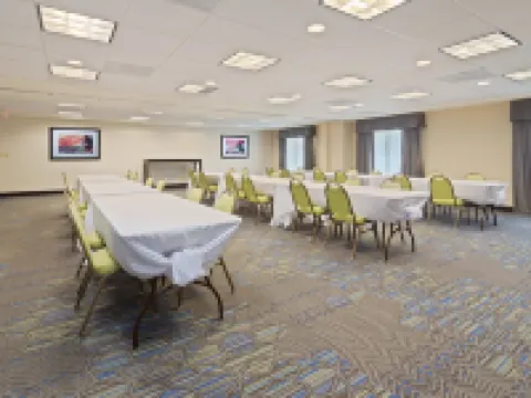 Holiday Inn Express & Suites LARGO-CLEARWATER by IHG Hotéis em Largo