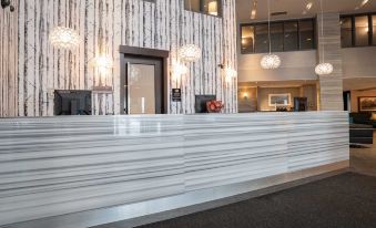 Sandman Signature Edmonton South Hotel