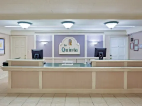 Quality Inn Hotels in Hampton