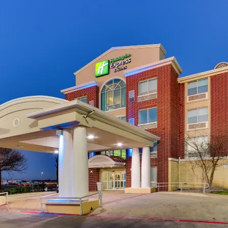 Holiday Inn Express & Suites LAKE WORTH NW LOOP 820 by IHG