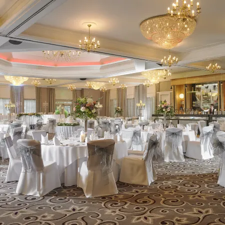 Castlecourt Hotel, Spa & Leisure