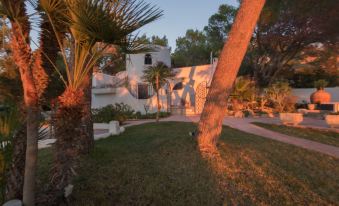 Casa Rosa - House with 3 Bedrooms, Big Private Pool and Wonderful Sea Views